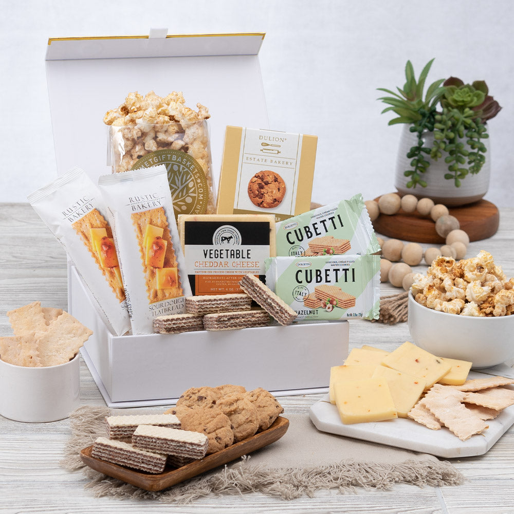 Elegant Snacker Gift Box