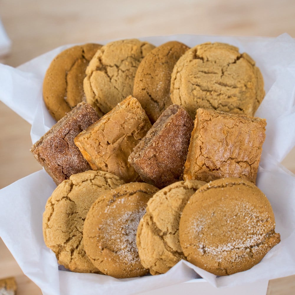 Gourmet Cookies and Blondies Gift -Deluxe